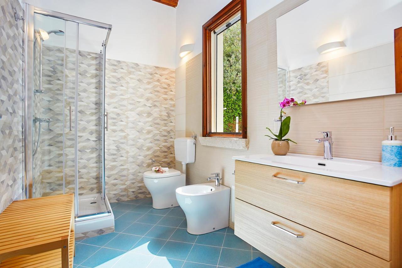 Villa Brezza Marina - Scopello-Villas สโกเปลโล ภายนอก รูปภาพ