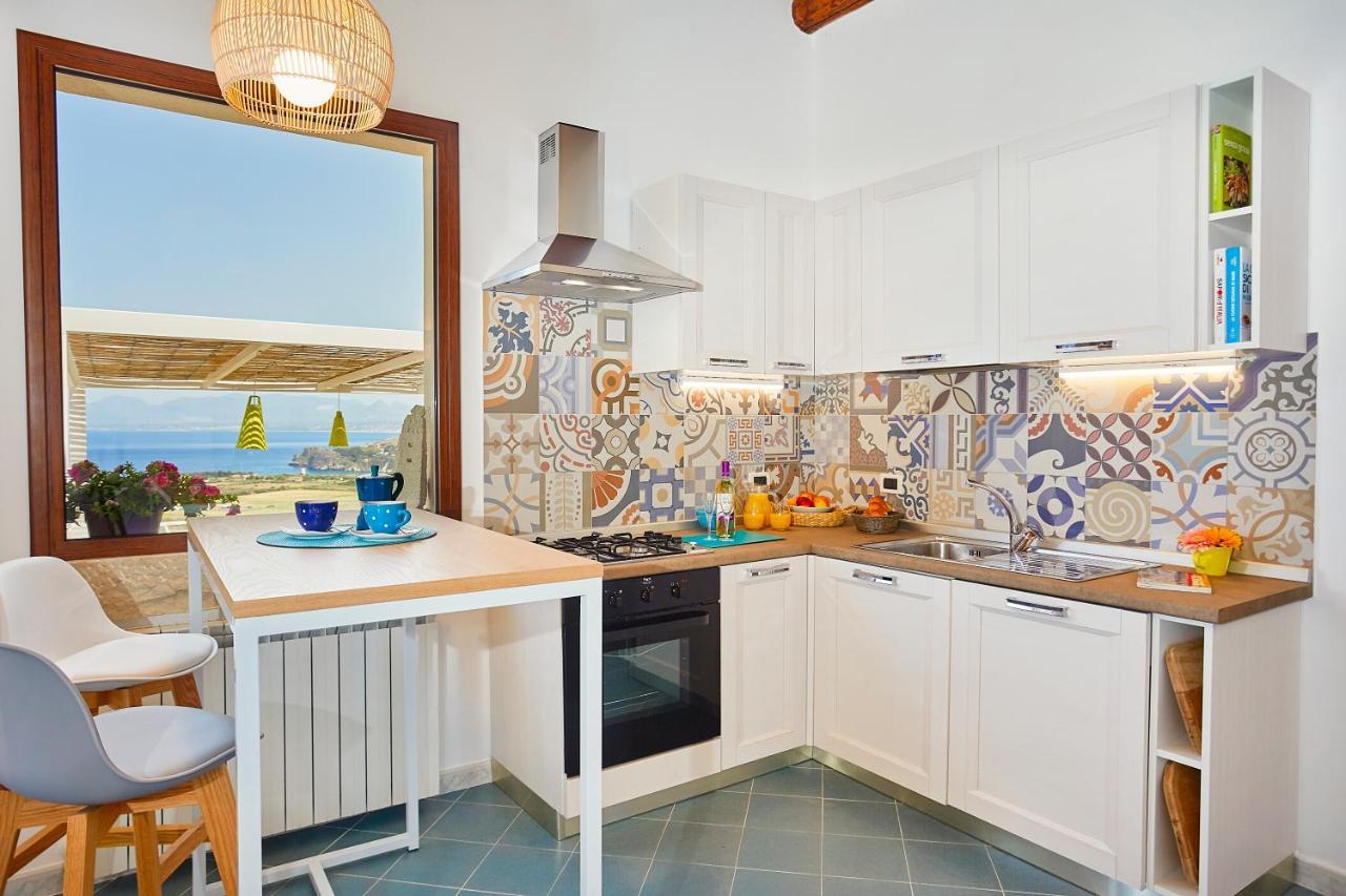 Villa Brezza Marina - Scopello-Villas สโกเปลโล ภายนอก รูปภาพ
